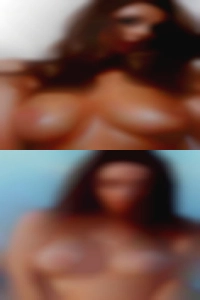 Bi-women in nightclub swingers the nude.