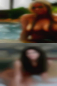Naked girls middle age.